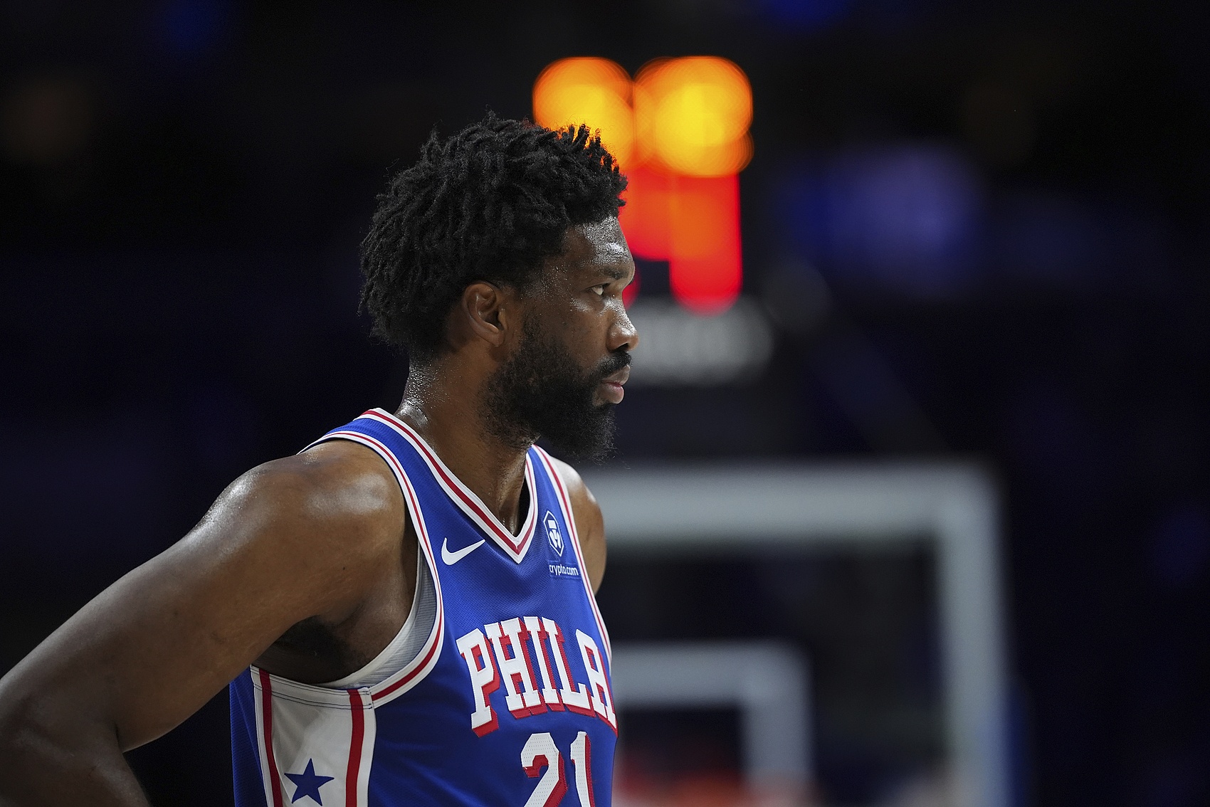 PM体育官网-没摸过分区决赛地板！恩比德：生涯唯一的“污点”是没有冠军戒指