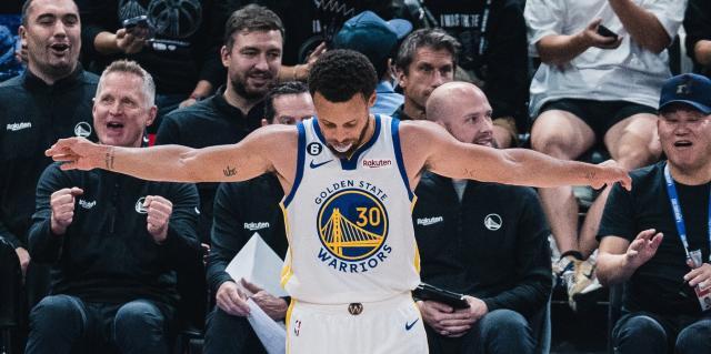 PM体育官网-格林闹剧唯有一人可解 库里的领导力迎终极考验